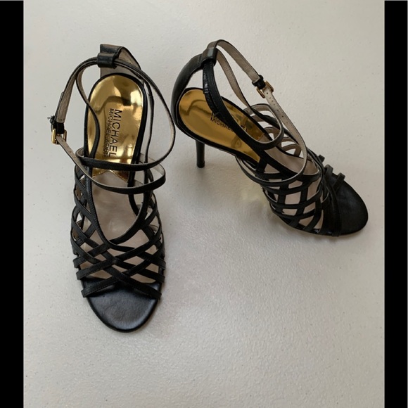 Michael Kors Shoes - 👠 Michael Kors Size 7 1/2 Leather Black Shoes